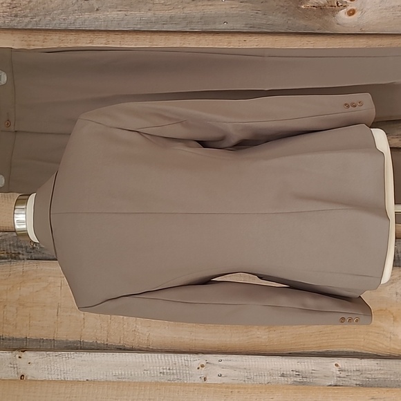 Vintage Taupe Brown 3 pc Polyester Business Suit Set Blazer Skirt Pants - Picture 10 of 11